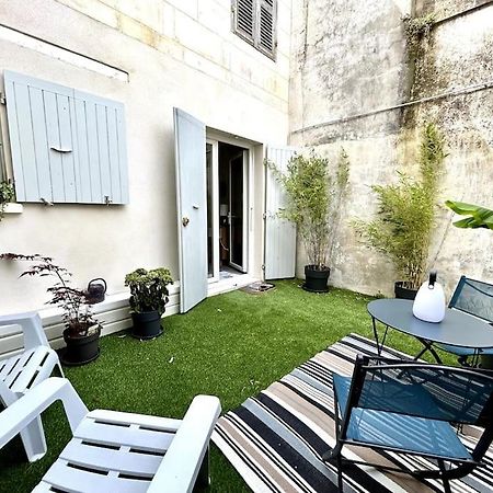 Cote Cour - Appartement En Plein Centre-Ville & Proche Des Thermes Rochefort  Dış mekan fotoğraf